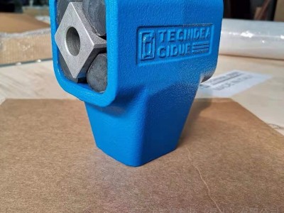 泰尼達回轉(zhuǎn)分級篩彈性接頭